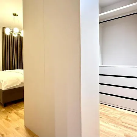 No 109 Lebada Apartment *
